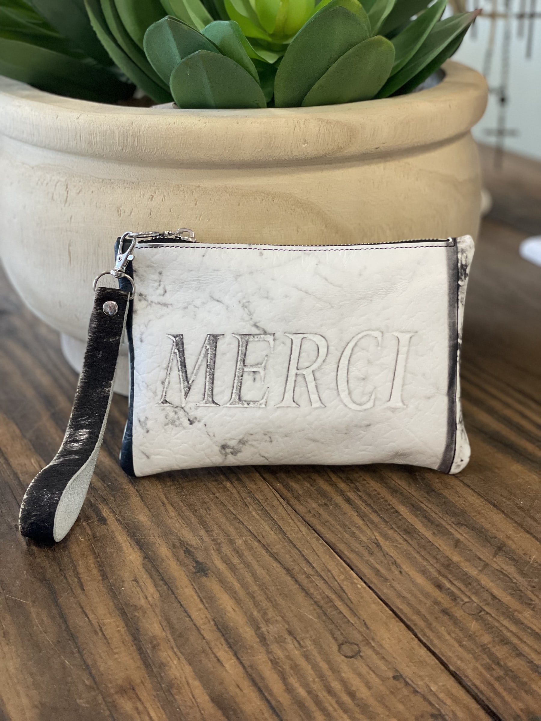 The M.A.G. Grab & Go Leather Clutch Purse/Wristlet  in "Merci" - Platinum view 3