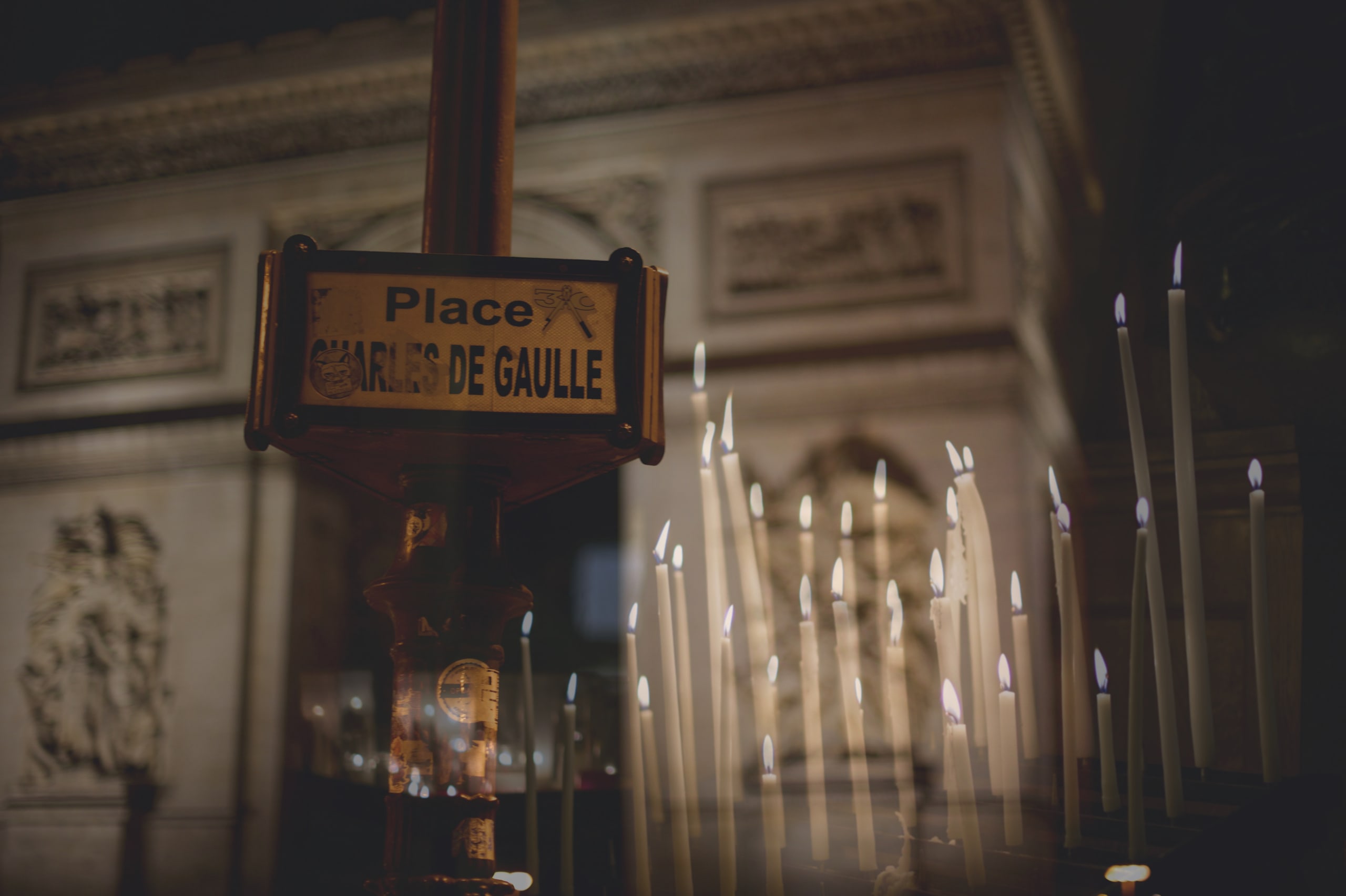 Ici Repose | Layered Composition | Paris