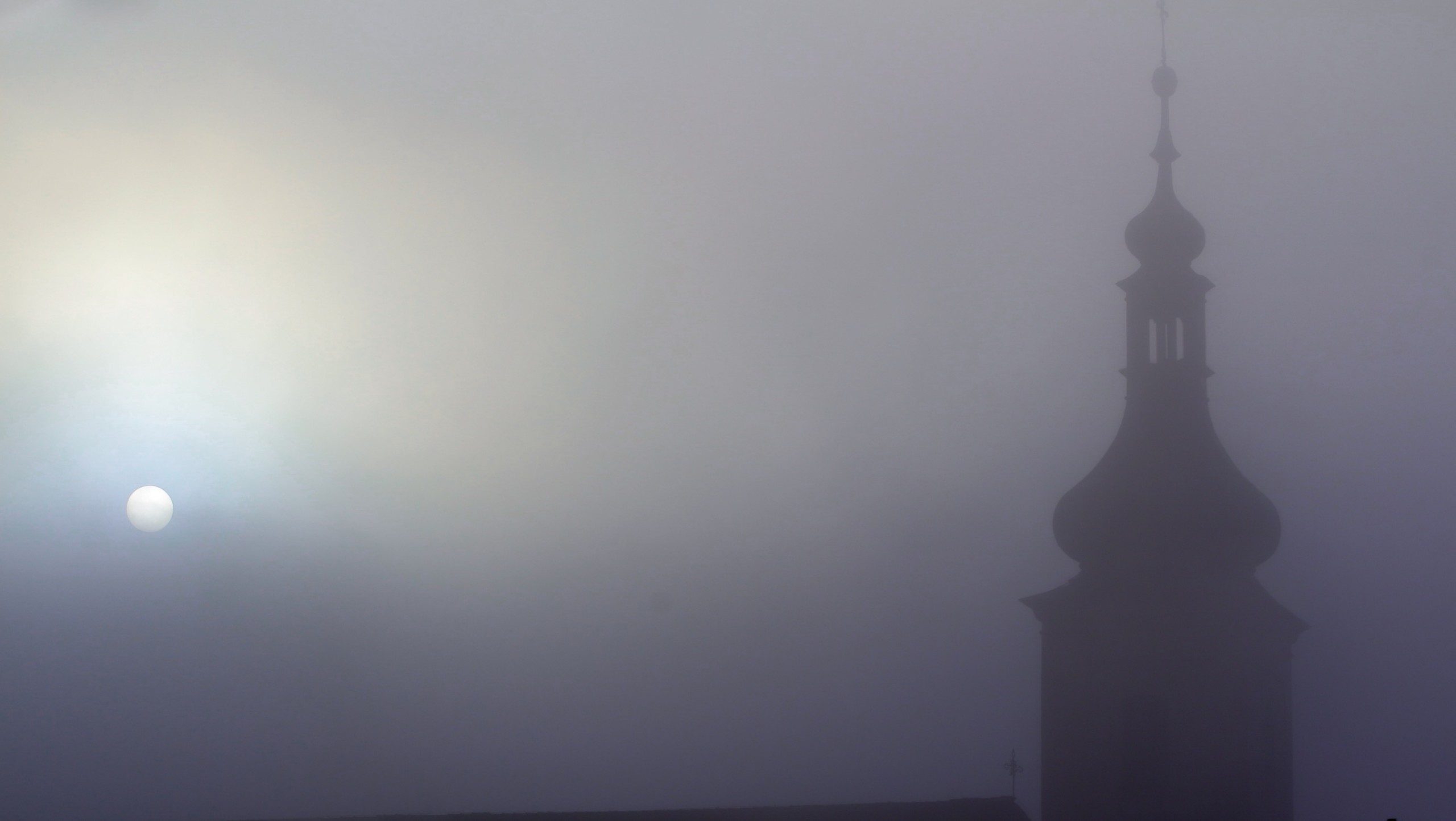 Měsíc Opar | Prague